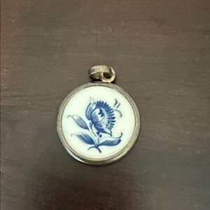 Blue and White Floral Pendant - Made in Portugal